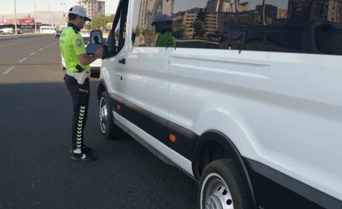 Kayseri’de 403 araca ceza