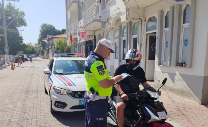 Kırklareli’nde trafik denetimi:198 araç ve sürücüye işlem yapıldı