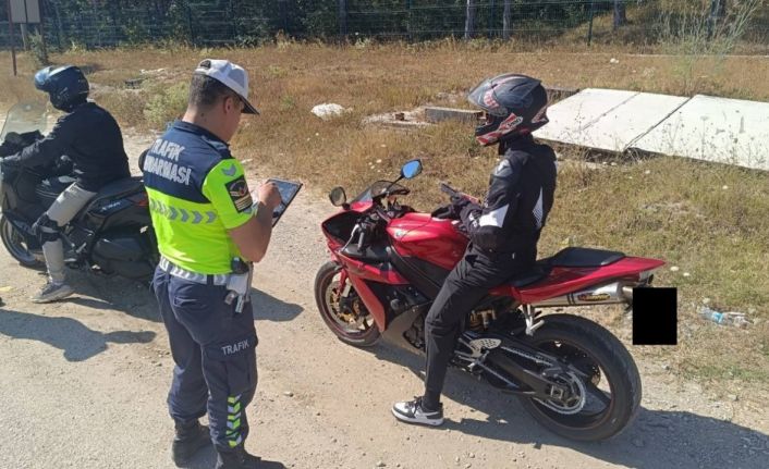 Kırklareli’nde trafik denetimi: 241 araç ve sürücüye işlem yapıldı