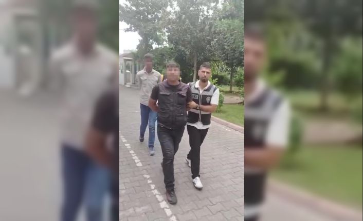 Kırmızı ışıkta sürücülere korku salan şüpheliler yakalandı