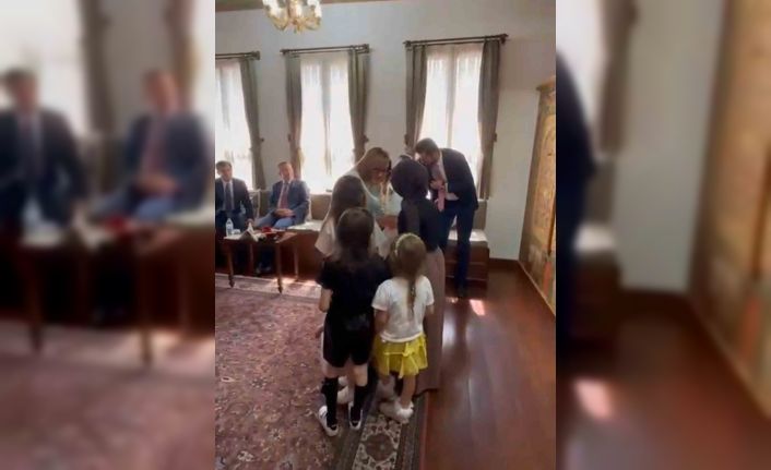 "Kızdan belediye başkanı olur mu?" sorusu Tokat’ta cevabını buldu: Miniklerle Fatma Şahin buluştu