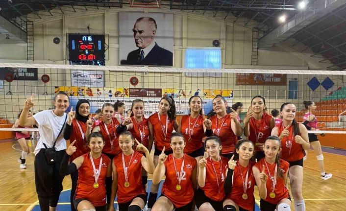 Kızlar birinci erkeklerde ikinci oldu