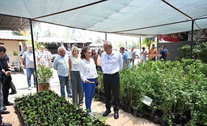 Kocagöz: "Kepez üreten bir belediye"