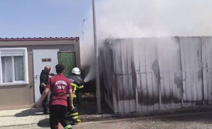 Konteyner kentte korkutan yangın