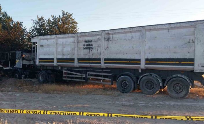 Konya’da tırda çıkan yangında sürücü öldü