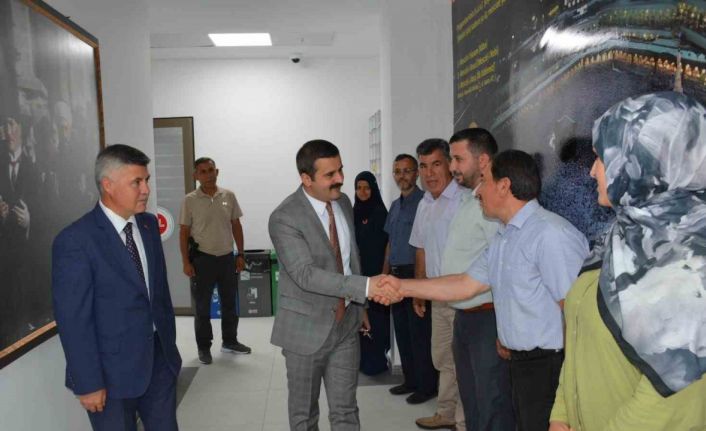 Köyceğiz Kaymakamı Kumcu, Müftülüğü ziyaret ederek personelle tanıştı