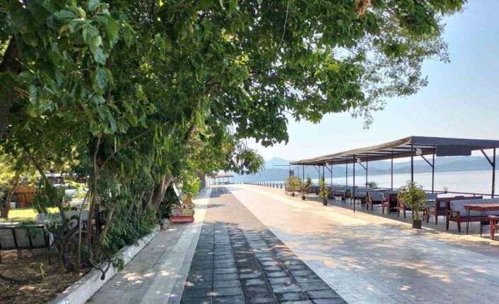 Köyceğiz’de aşırı sıcaklar hayatı olumsuz etkiledi