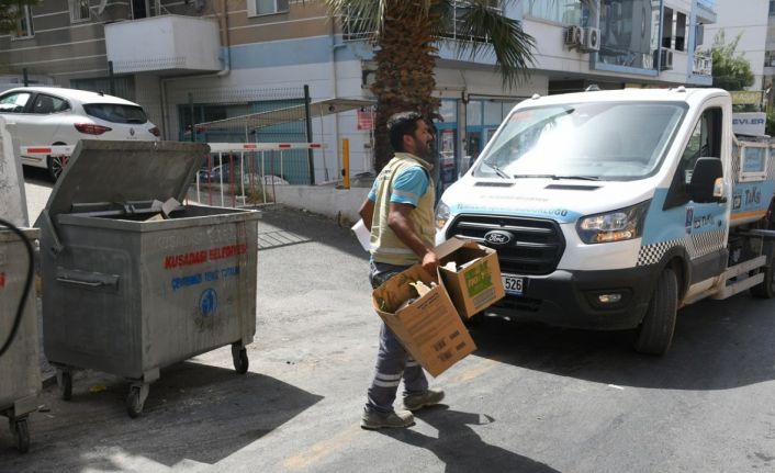 Kuşadası’nda temizlik çalışmaları sürüyor