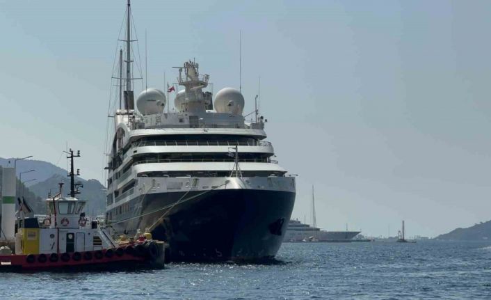 Lüks kruvaziyer Marmaris’te