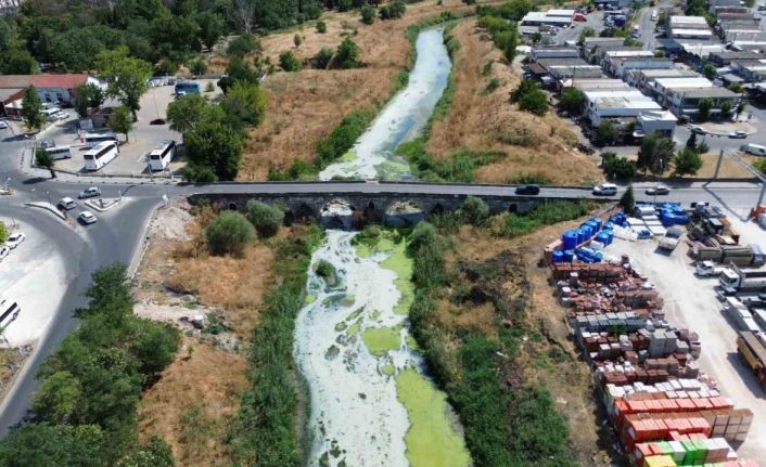 Lüleburgaz Deresi’nin rengi değişti