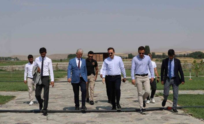 Malazgirt’in spor ve gençlik altyapısına dev yatırım