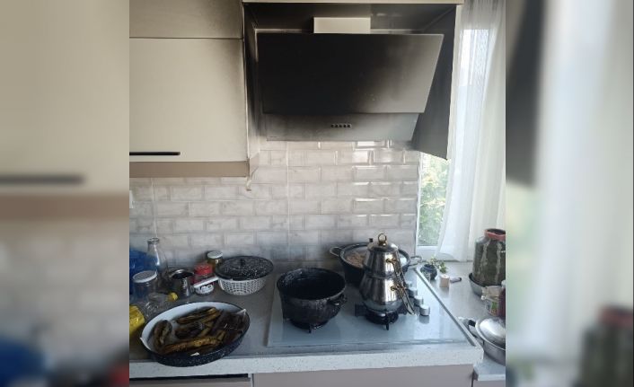 Manyas’ta apartman dairesinin mutfağında yangın çıktı