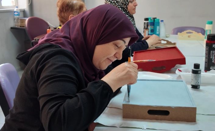 Mardin’de 10 merkezde 42 bin kadına destek çalışmaları sürüyor