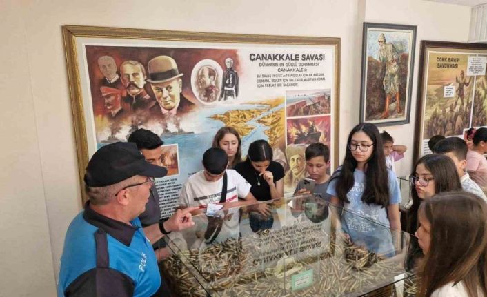 Mersin polisinden eğlence ve eğitim dolu gezi