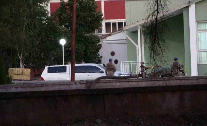 Mesai arkadaşlarını silahla vuran özel güvenlik görevlisi tutuklandı