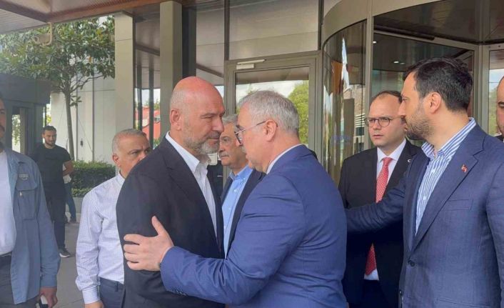 Milletvekili Soylu ve İl Sağlık Müdürü Güner’den Yiğit’in ailesine taziye ziyareti