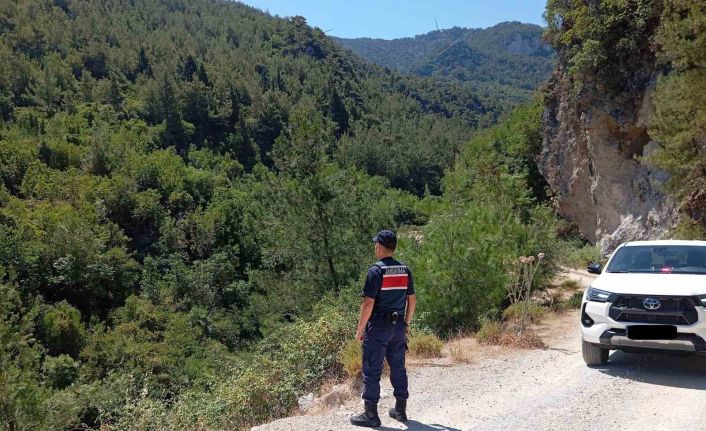 Milli Park’ta yasak alana giren 12 kişiye 35 bin lira ceza