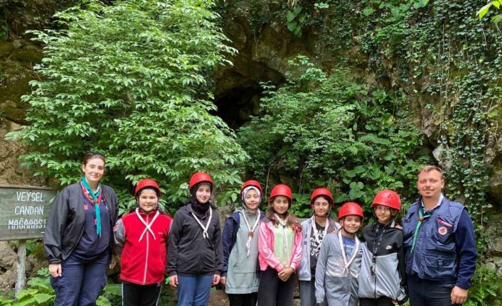 Minik izciler doğayla buluştu