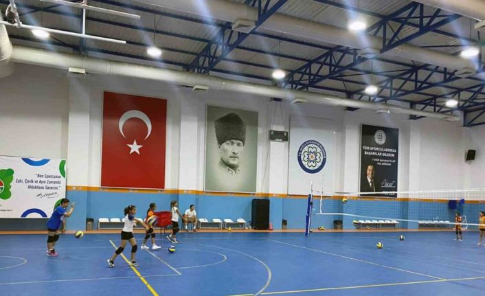 Muğla Büyükşehir’den yaz spor kursu