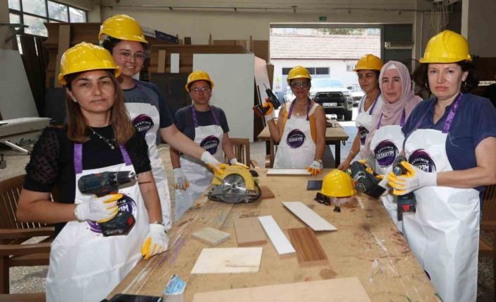 Muğlalı kadınlara boya, sıhhi tesisat ve marangozluk eğitimi