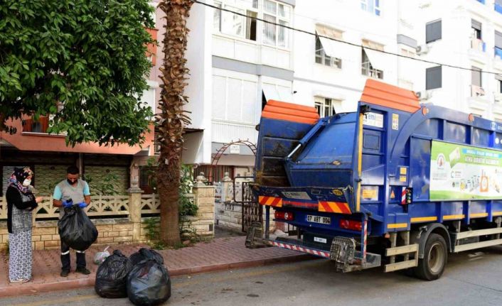 Muratpaşa’nın Çevreci Komşu Kart’ı ile kurtarılan ağaç sayısı 201 bin 158’e yükseldi