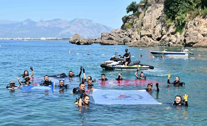 Muratpaşa’nın mavi bayrakları plajlara çekildi