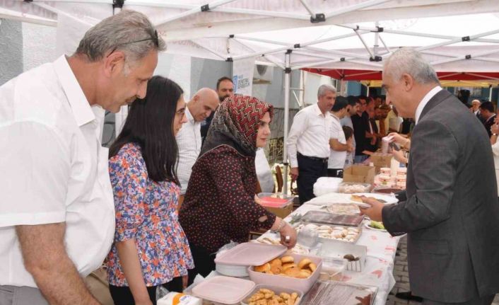 Muş Adliyesinde Miraç Ali için umut standı kuruldu