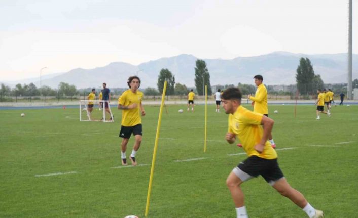 Muşspor, 2. Lig hazırlıklarını sürdürüyor