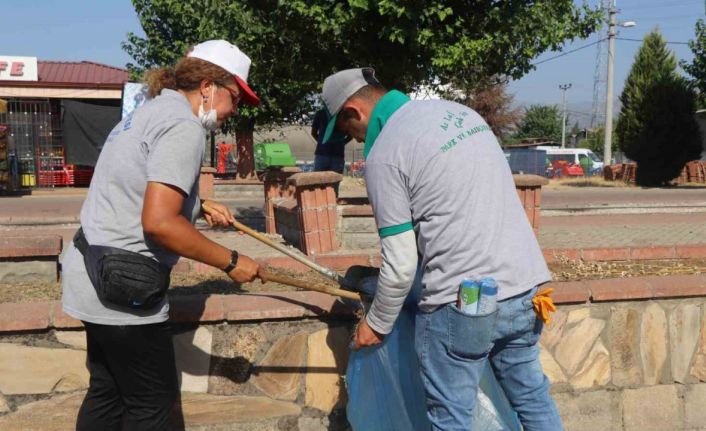 Nazilli Belediyesi tarihi Gıdı Gıdı yolunu temizledi