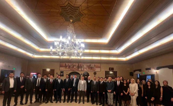 Nevşehir’de hakim ve savcılar veda yemeğinde bir araya geldi