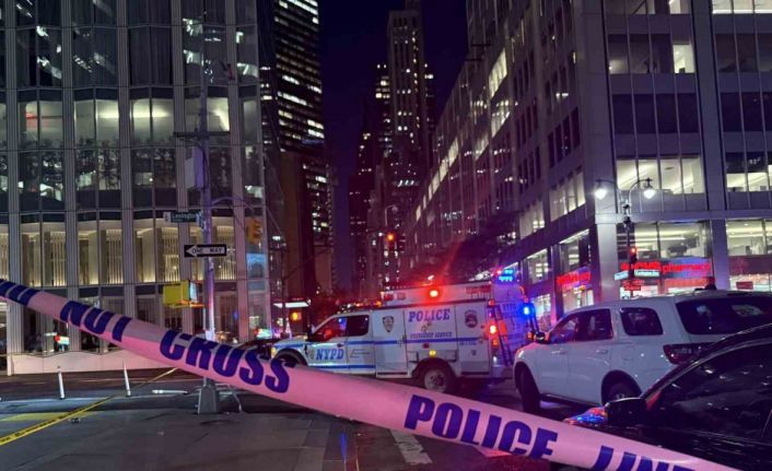 New York’ta gökdelende silahlı saldırı: 6 ölü