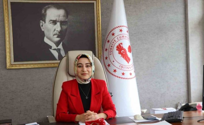 Olur’da bir ilk: Kaymakam Semanur Kalkan göreve başladı