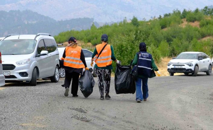 Onikişubat Belediyesi yangın bölgesinde
