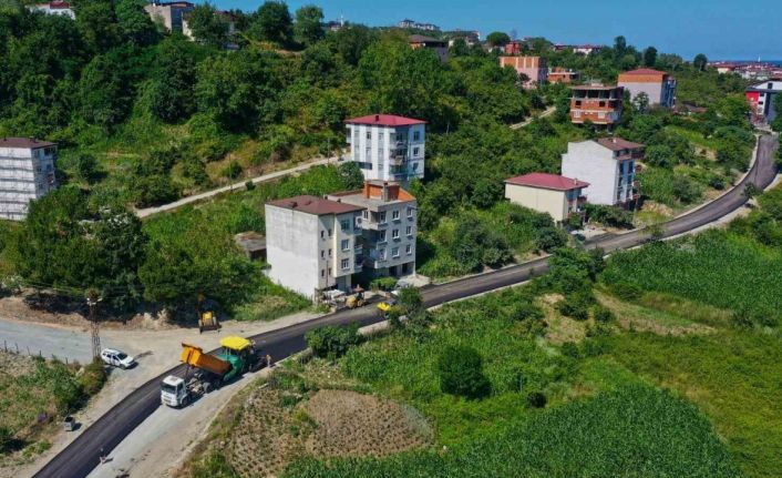 Ordu’da sıcak asfalt çalışmaları sürüyor