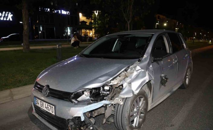 Otomobilin çarptığı genç kız hayatını kaybetti, sürücü aracı bırakıp kaçtı