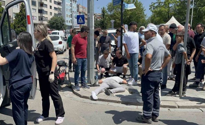 Otomobille çarpışan elektrikli bisikletli çocuk yaralandı