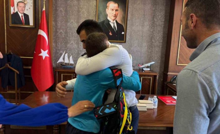 Özel sporcu minik Miraç, Rize’ye Türkiye 3.’lüğü getirdi