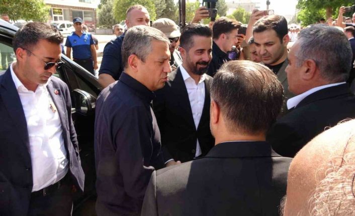 Özgür Özel’den Abdurrahman Tutdere’ye destek ziyareti