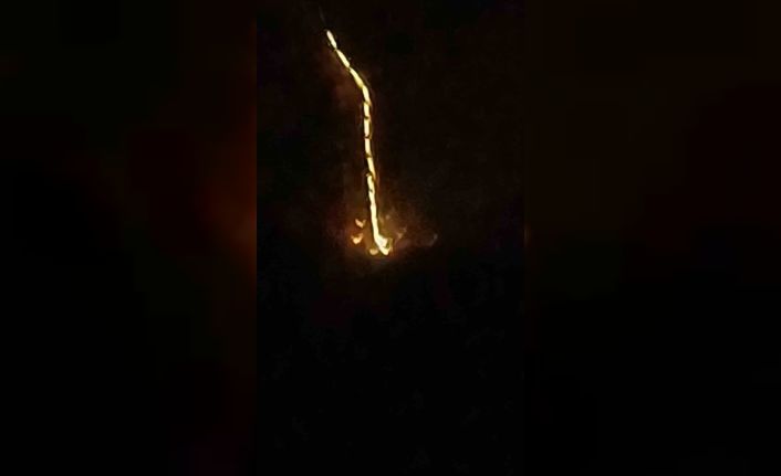 Pazaryeri semalarında gizemli ışık