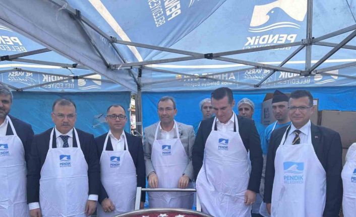 Pendik’te Muharrem Ayı dolayısıyla 12 bin kişiye aşure dağıtıldı