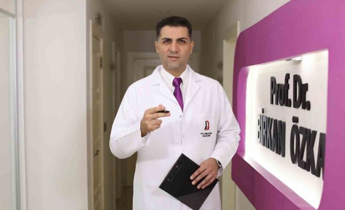 Prof. Dr. Özkan: "Diş koltuğunda öğürme refleksi mi yaşıyorsunuz? Nedeni bağırsaklarınız olabilir"