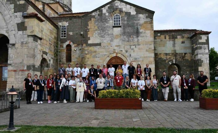 Rehber adayları Karadeniz’in zenginliklerini yerinde öğreniyor