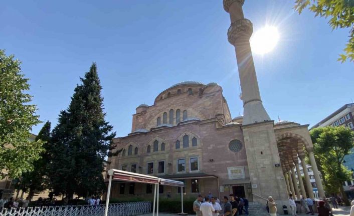 Reşadiye Camii’nde şehit cenazesi hazırlığı