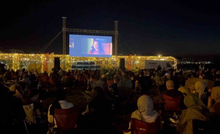 Rize’de açık hava sinemasına etkinliği