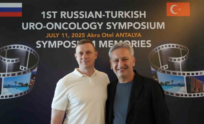 Rus ve Türk uzmanlar Antalya’da üroonkolojiyi masaya yatırdı