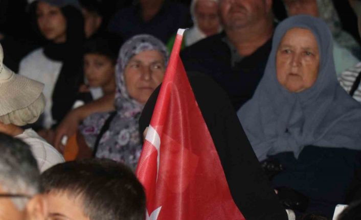 Sakarya, 9 yıl sonra Demokrasi Meydanı’nda tek yürek oldu