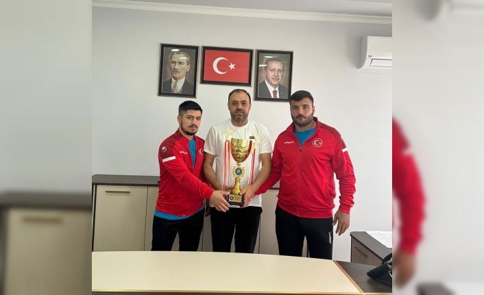 Sakarya Büyükşehir’in güreşçileri Olimpiyat Oyunları’na katılacak