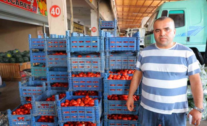 Salça dönemi başlamayınca domatesin fiyatı 3 TL’ye kadar düştü