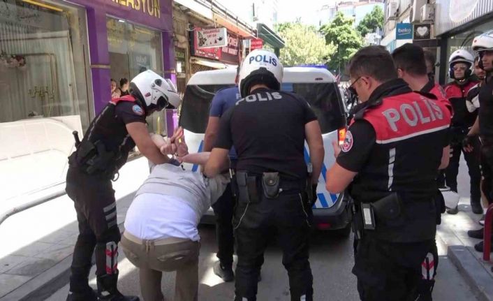 Samsun Valiliği’nden açıklama: "Adli ve idari soruşturma başlatıldı, polis memuru görevden uzaklaştırıldı"