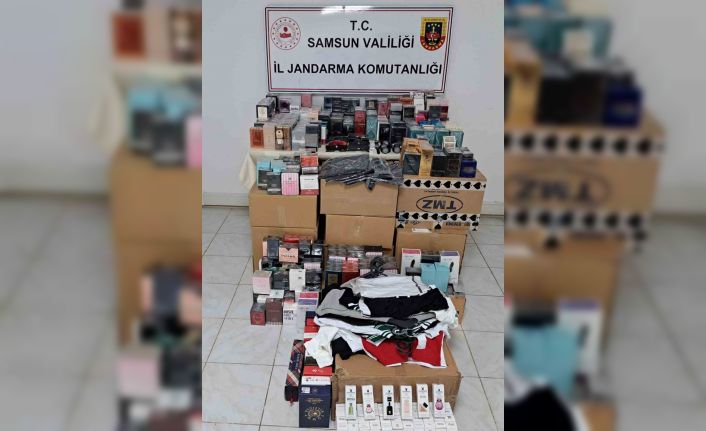 Samsun’da 1 milyon 255 bin liralık kaçak ürün ele geçirildi